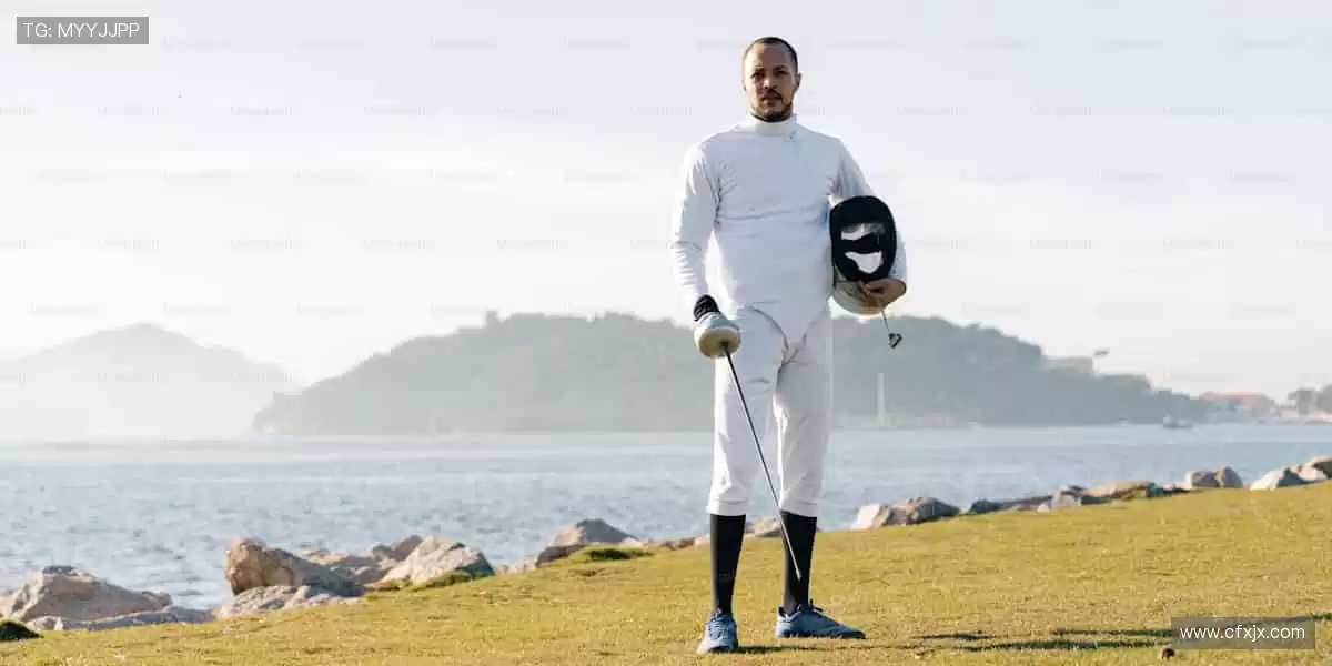 球迷专属装备库，限量潮品一键收藏！🎁